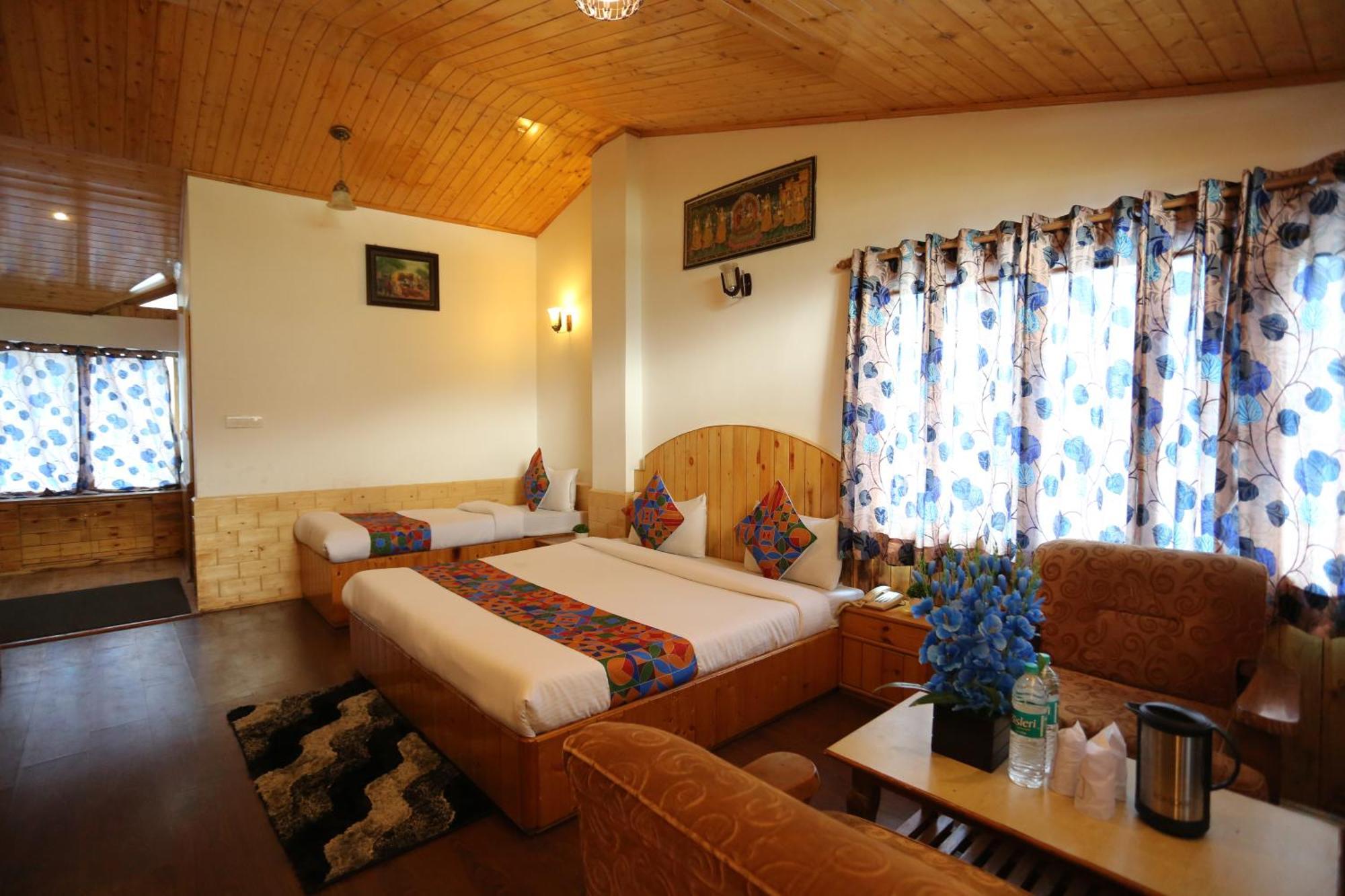 Hotel Surbhi Vashist Zewnętrze zdjęcie