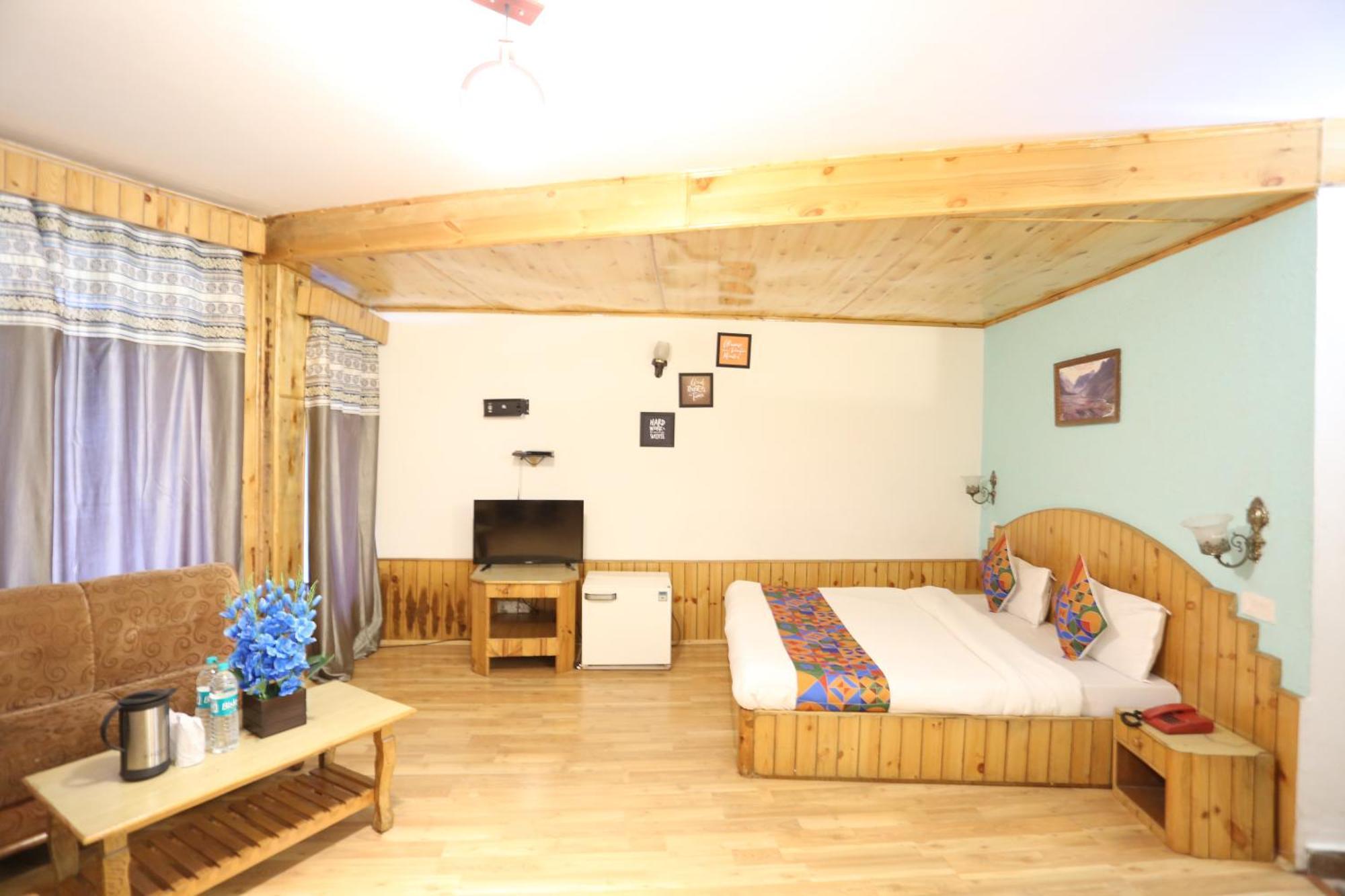 Hotel Surbhi Vashist Zewnętrze zdjęcie