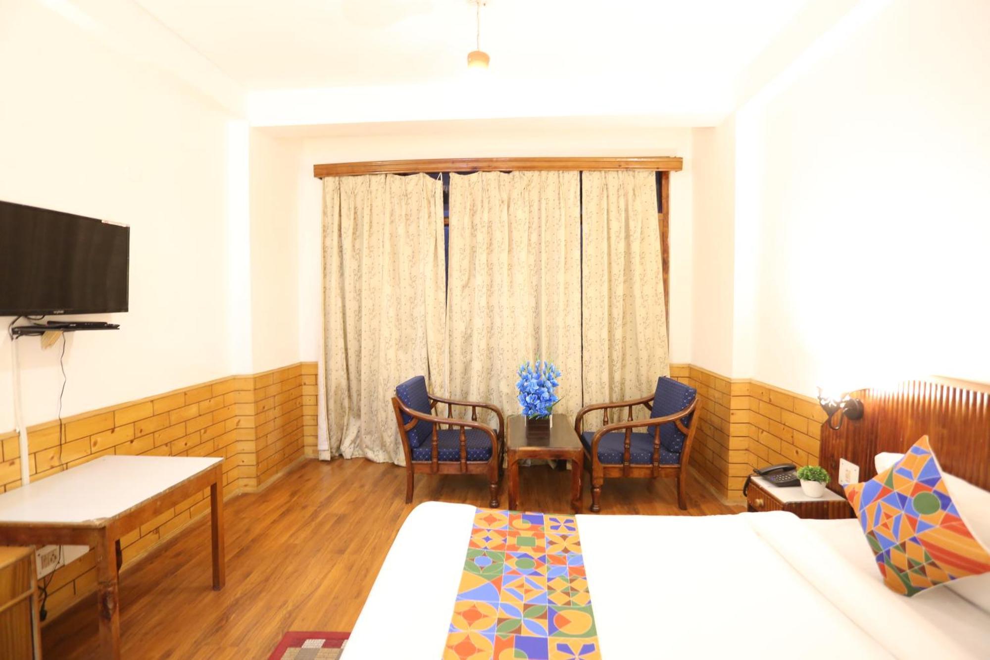 Hotel Surbhi Vashist Zewnętrze zdjęcie