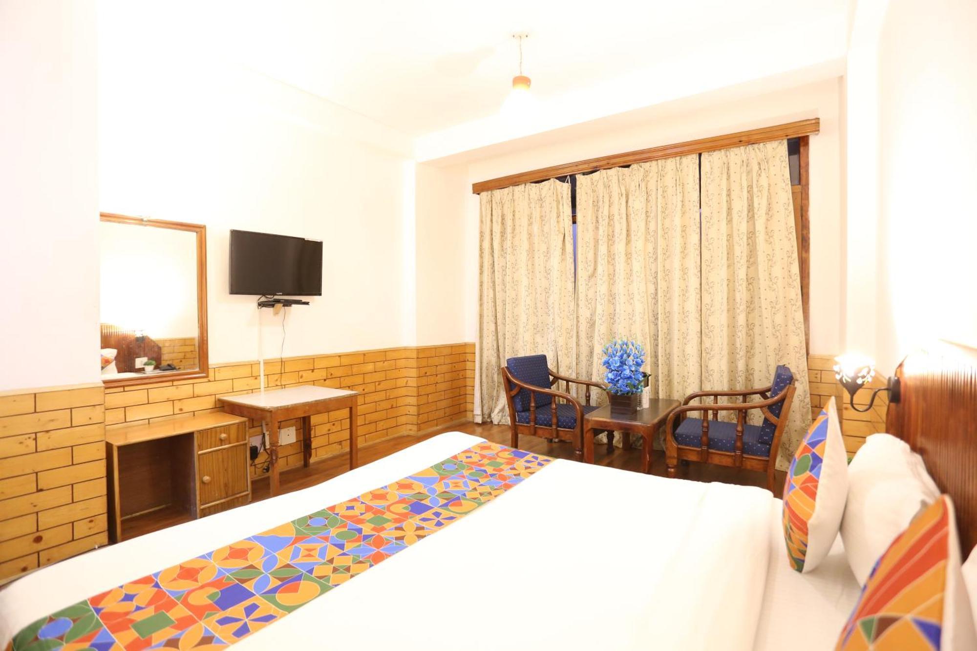 Hotel Surbhi Vashist Zewnętrze zdjęcie